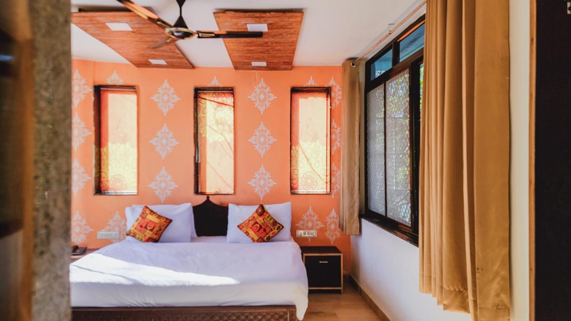 Rudraksha Inn Маунт-Абу Екстер'єр фото
